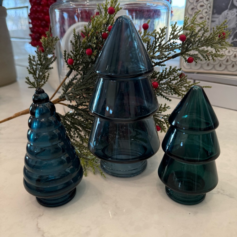 Elegant Threshold Blue Glass Holiday Tree Set - Picture 2 of 6